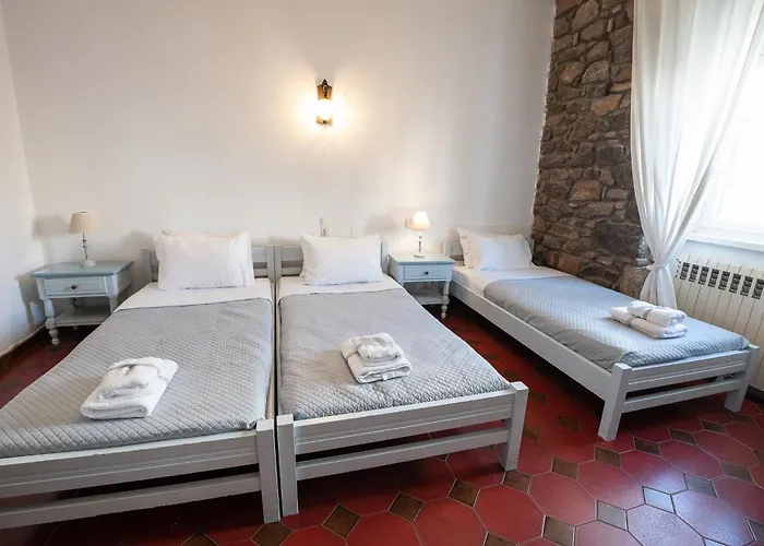 Dionysos Hotel