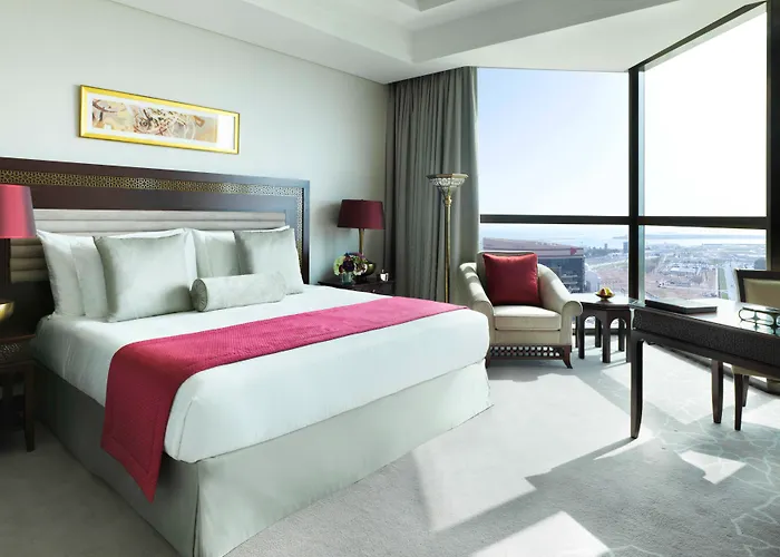 Bab Al Qasr Hotel