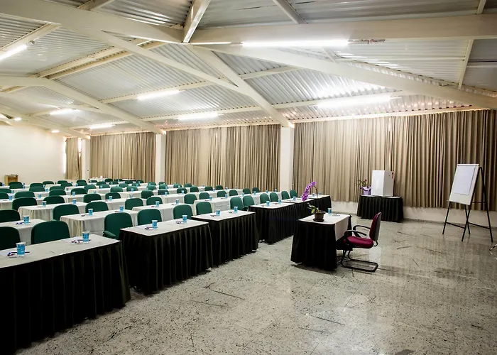Hotel Golden Park Campinas Viracopos By Nacional Inn