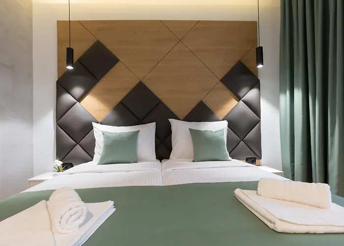 Capital Hotel Garni
