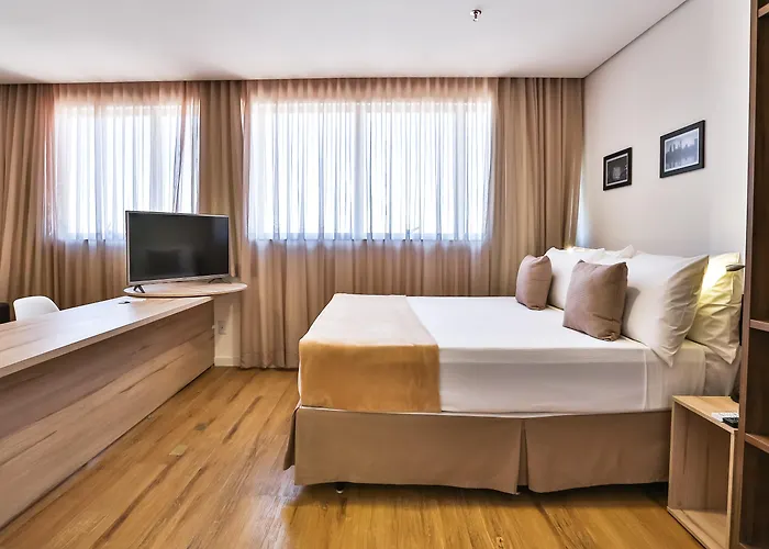 Nobile Inn London Anápolis