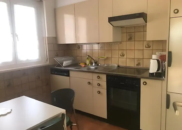 Locarno: Appartamento In Zona Residenziale