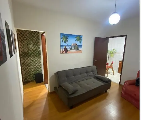 Apto com garagem no centro de Nova Friburgo