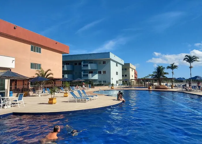Apartamento no Golden Lake - pé na areia, agua de côco e cervejinha