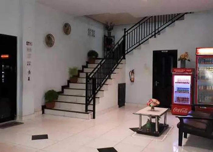 Reddoorz At Hotel Rumberpon Sorong