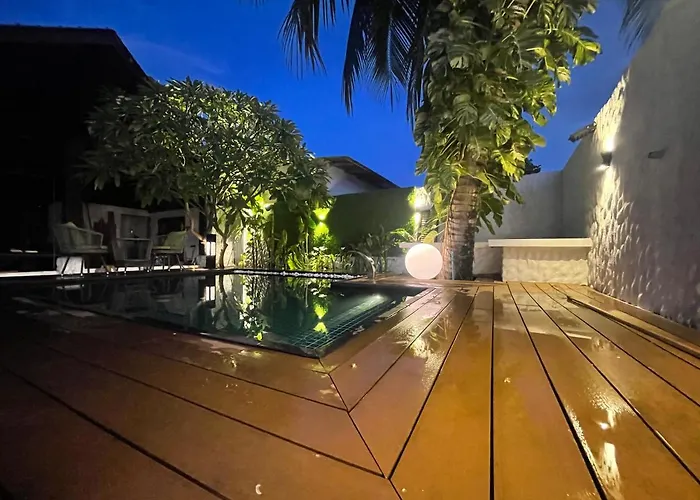 Atholhu Residence