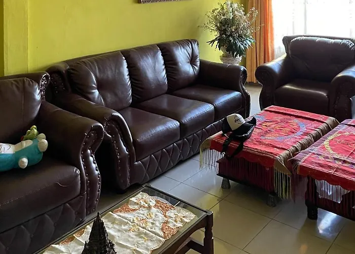 Valencia Homestay Redpartner
