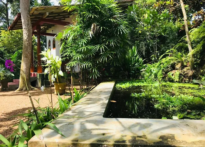 Swarnapaya Residence