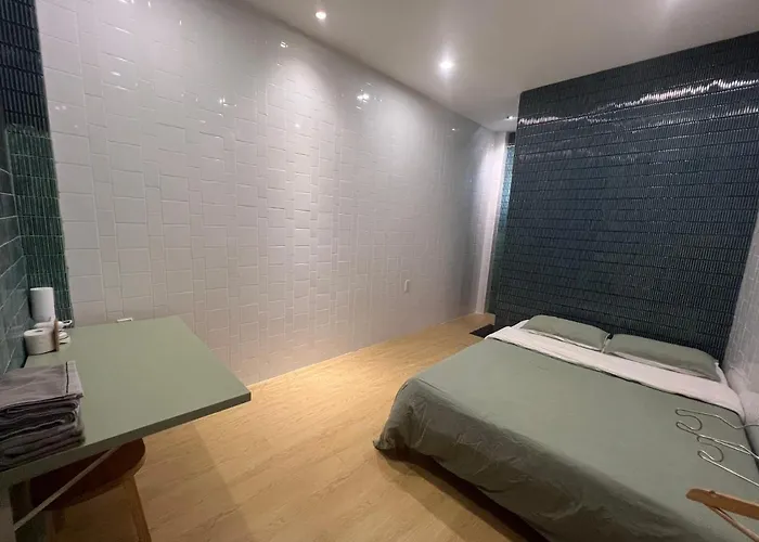 Meow Hotel & Cafe Ho Chi Minh City