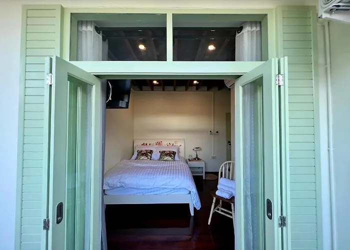 Zane Balcony House Ranong Hotel เซน บัลโคนี่ เฮ้าส์ ระนอง