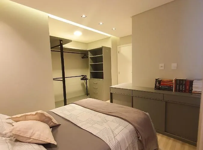 Apartamento ao lado da Vila Germânica