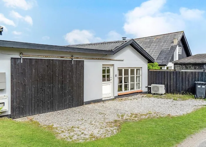 Wunderschöne Wohnung In Blokhus Mit