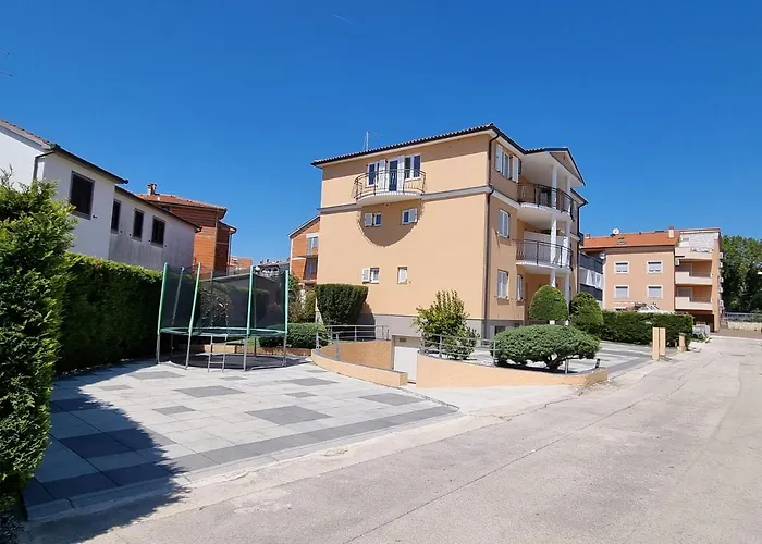 Apartments Medulin - Orijeta