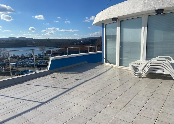 Ribarska Sreshta Family Hotel