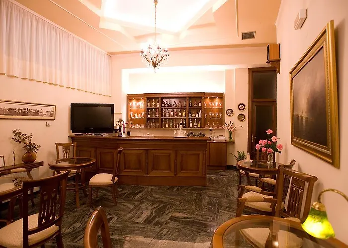 Hotel Urania
