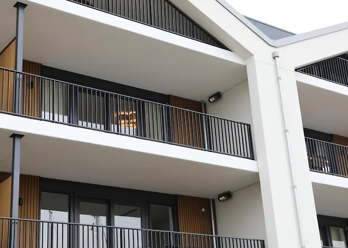 Luxe 4 Persoons Appartement In Residence Marina Kamperland 2C