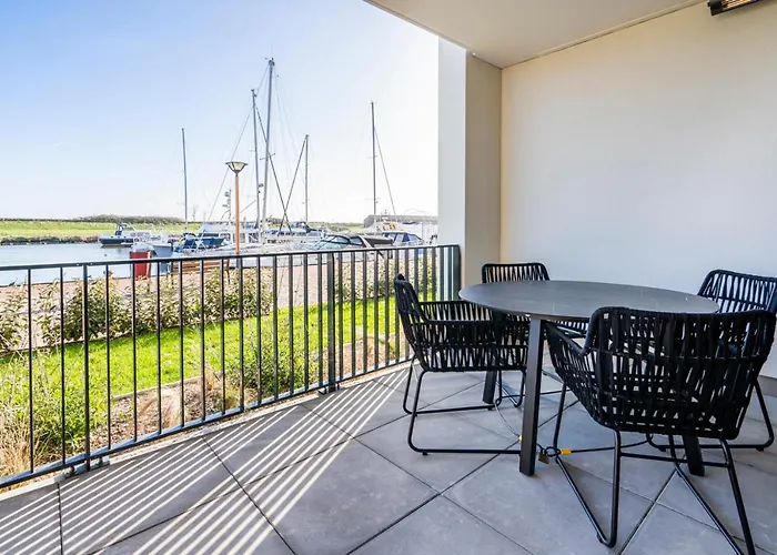 Luxe Appartement In Haven Marina Kamperland - 2 Badkamers
