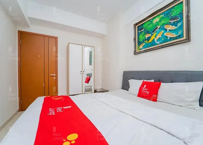 Redliving Apartemen Green Lake View Cimanggis - Win Property