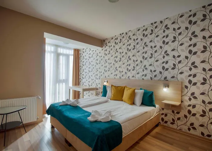Star Apartments With Free Parking