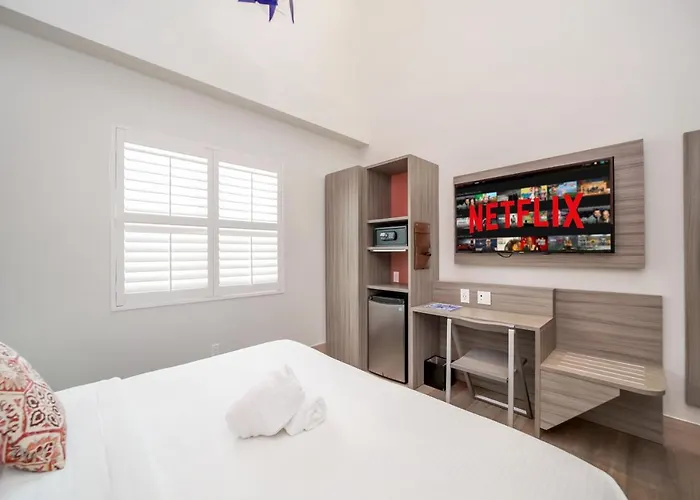 The Julia Hotel (Adults Only)