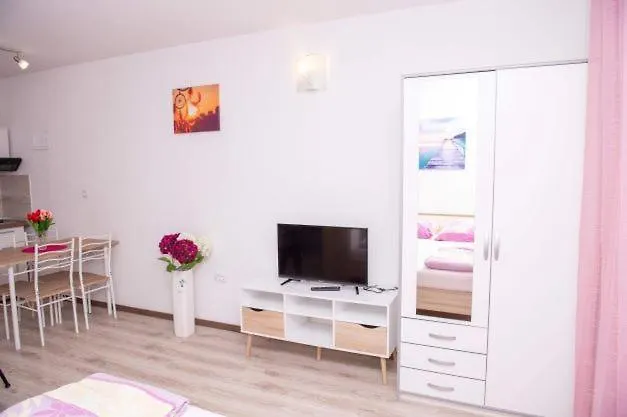 Studio Antonia