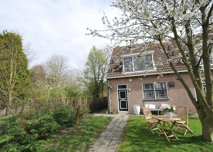 Vrijvakantiehuis Roosjesweg 1A