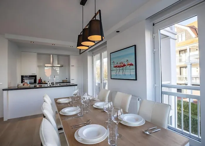Home Away, Light And Bright