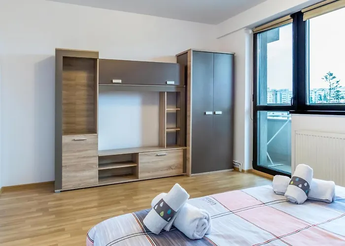 Central Apartments - Red