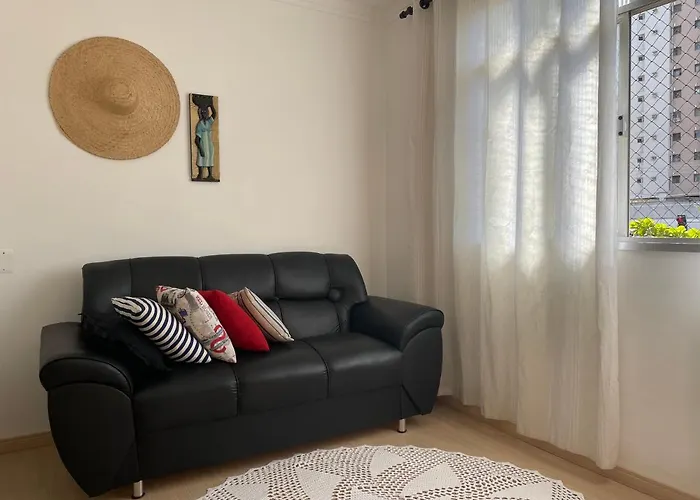 Apartamento Acolhedor e Bem Localizado