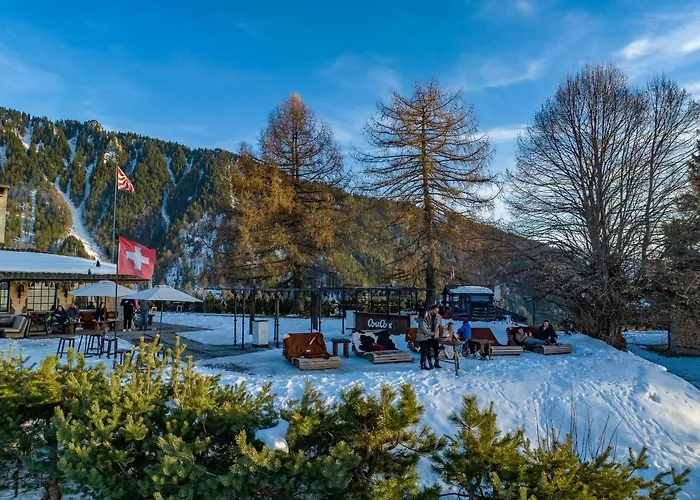 Le Coucou Hotel Restaurant&Lounge-Bar