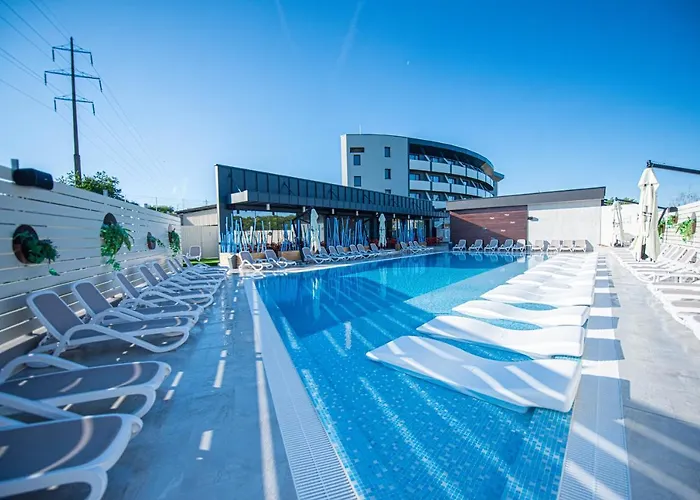 Hotel Aventus