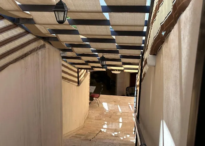 Petra Town Check-Inn
