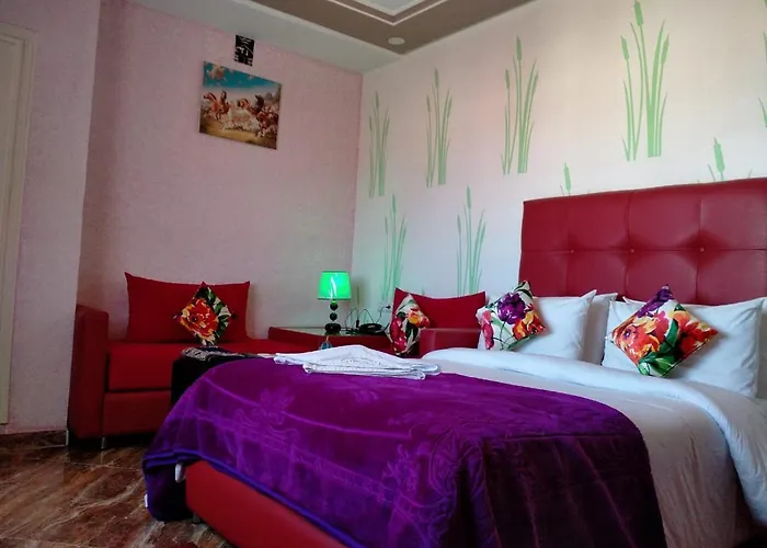 Hotel Hadaik Ain Asserdoune