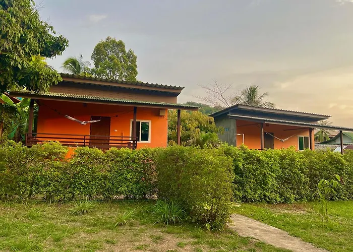 Pim Bungalow