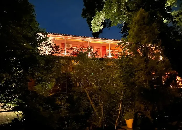 Margaret'S Island Hotel