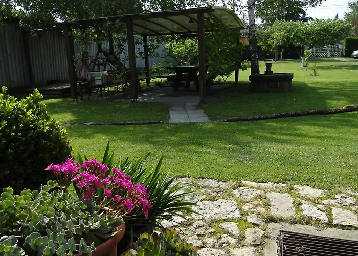 Lazar Apartman
