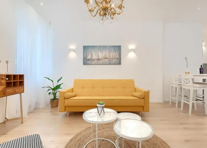 Calafati Apartment With Private Parking