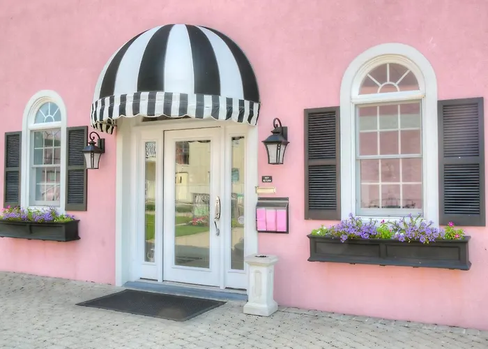 Periwinkle Inn