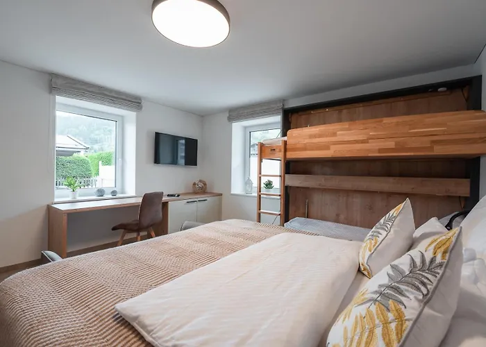 Haus Kulala - Zentrale Apartments in Kaprun