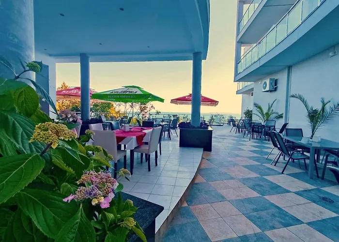 Moonlight Hotel