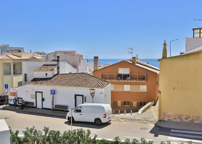 The Hub Central Apartment Burgau