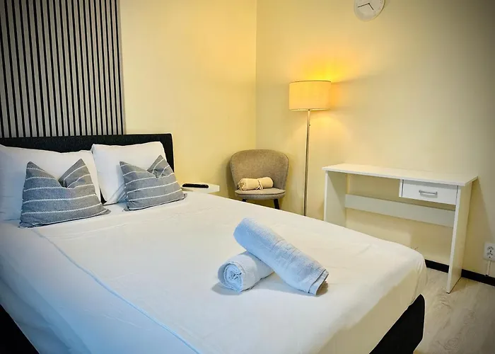 Cozy Place To Stay -Self Check In 24H