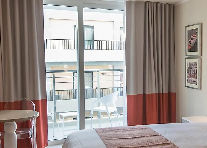 Seaview Hotel - Adults Only 16 Plus