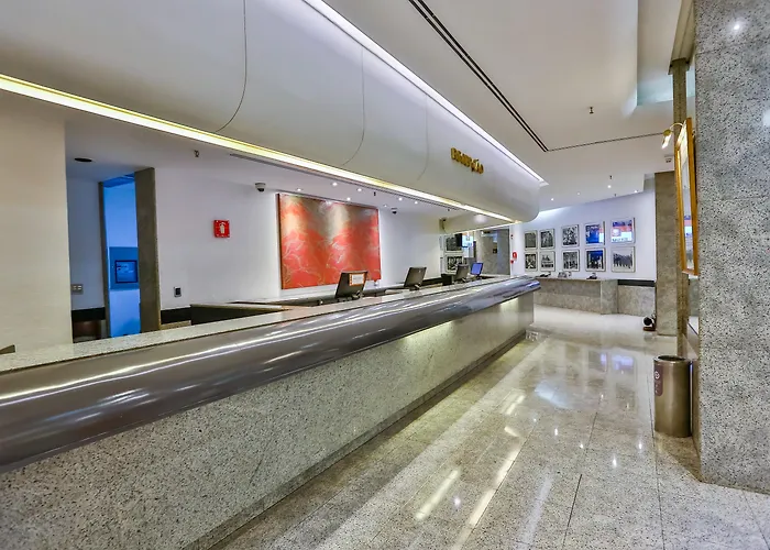 Kubitschek Plaza Hotel