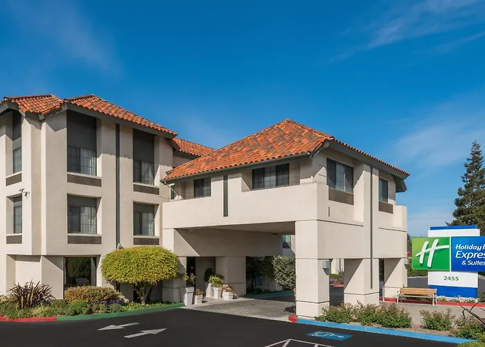 Holiday Inn Express & Suites Santa Clara - Silicon Valley By Ihg