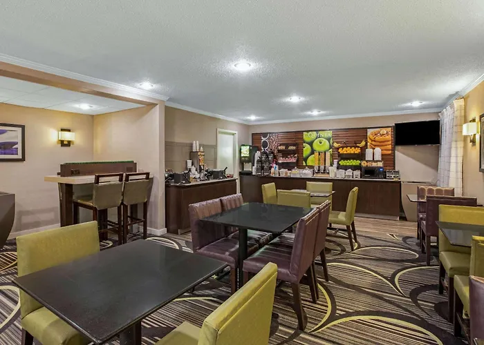 La Quinta By Wyndham N Little Rock - Mccain Mall