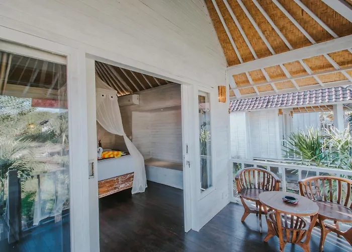 Paluh Beach Huts