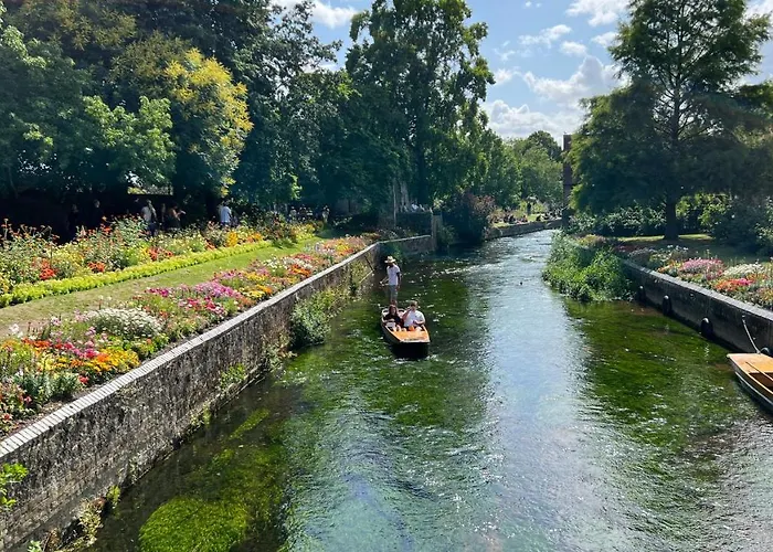 Westgate Garden Riverside