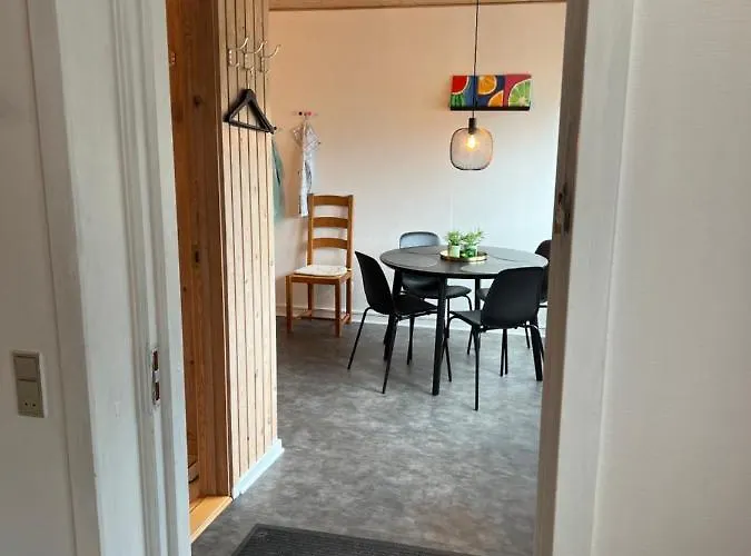 Hyggeligt Lille Anneks Taet Pa Ribe
