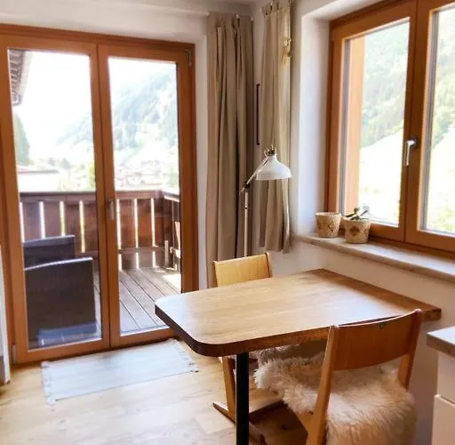 Schöne Wohnung, zentral, mit Panorama-Aussicht